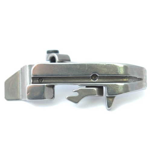 Overlok 4 İp Altı Oluklu Ayak Sağ / 13033-11