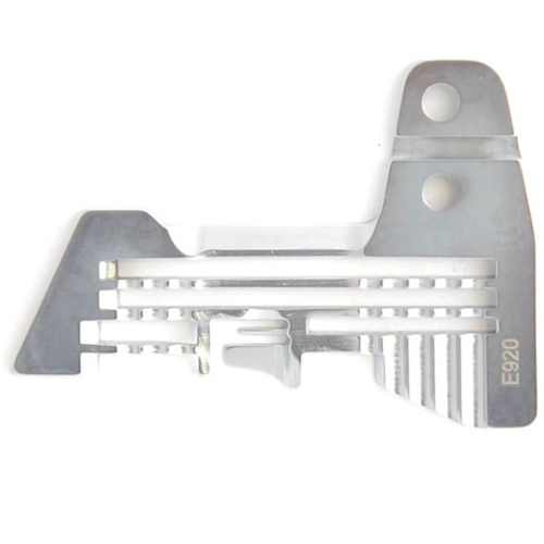 Siruba Overlok 4 İp Plaka / E920